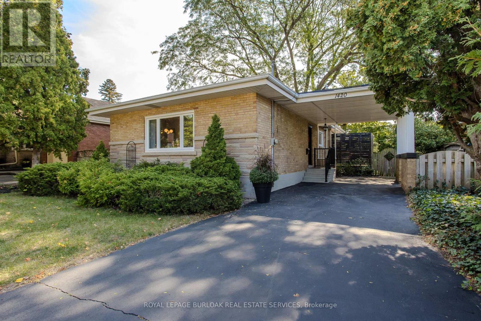 1420 Alfred Cres, Burlington, ON L7S 1K7