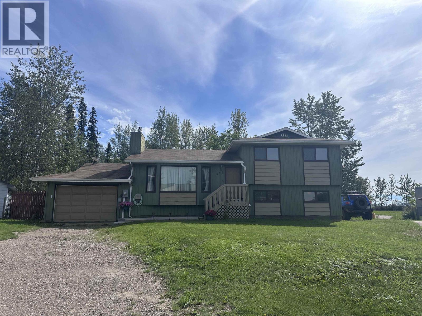 5216 Tamarack Cres, Fort Nelson, BC V0C 1R0