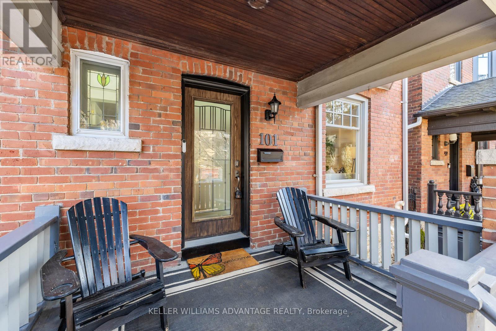 101 Dixon Ave, Toronto, ON M4L 1N8