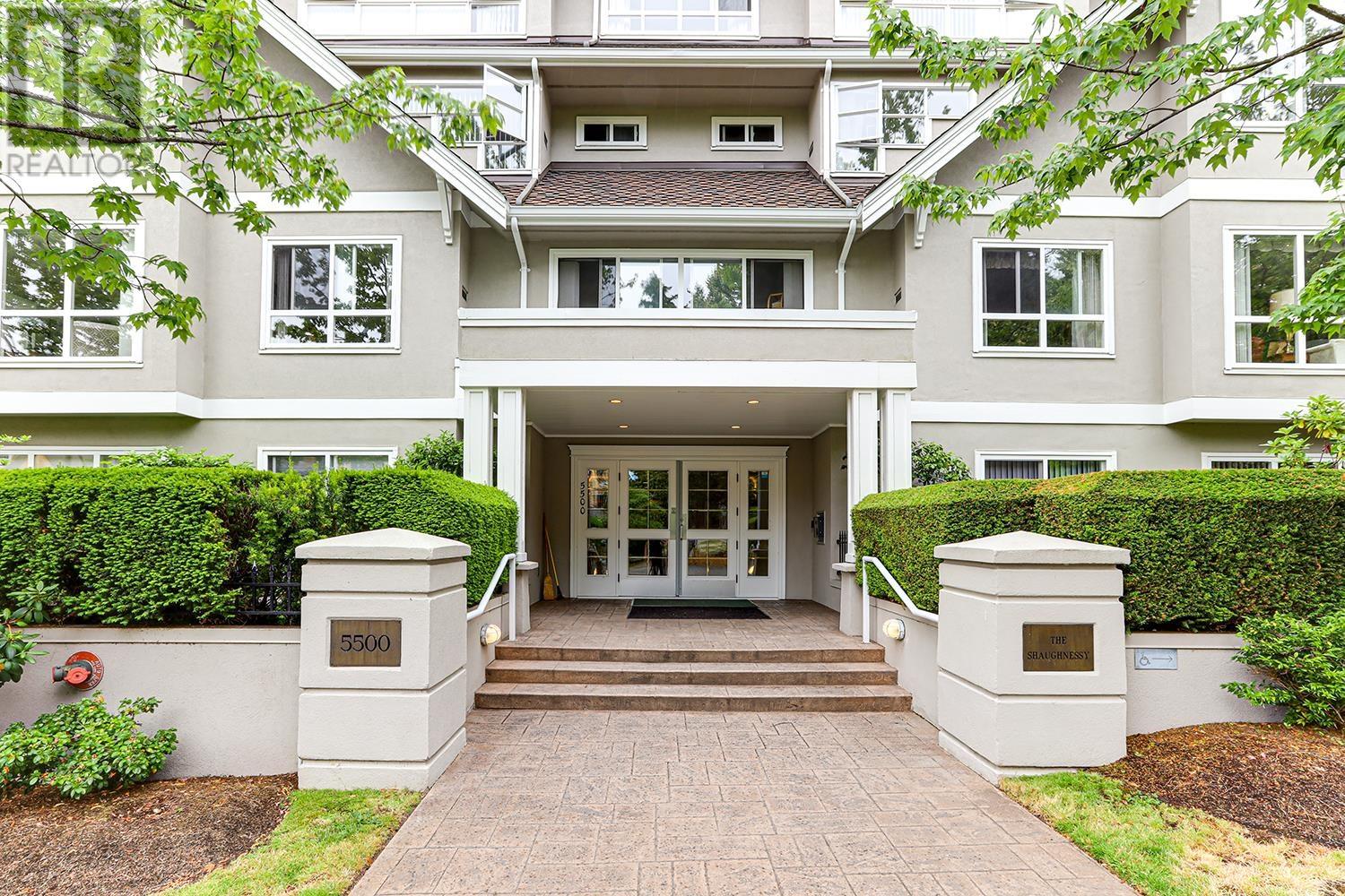 5500 13a Avenue Unit 402, Delta, BC V4M 2E7
