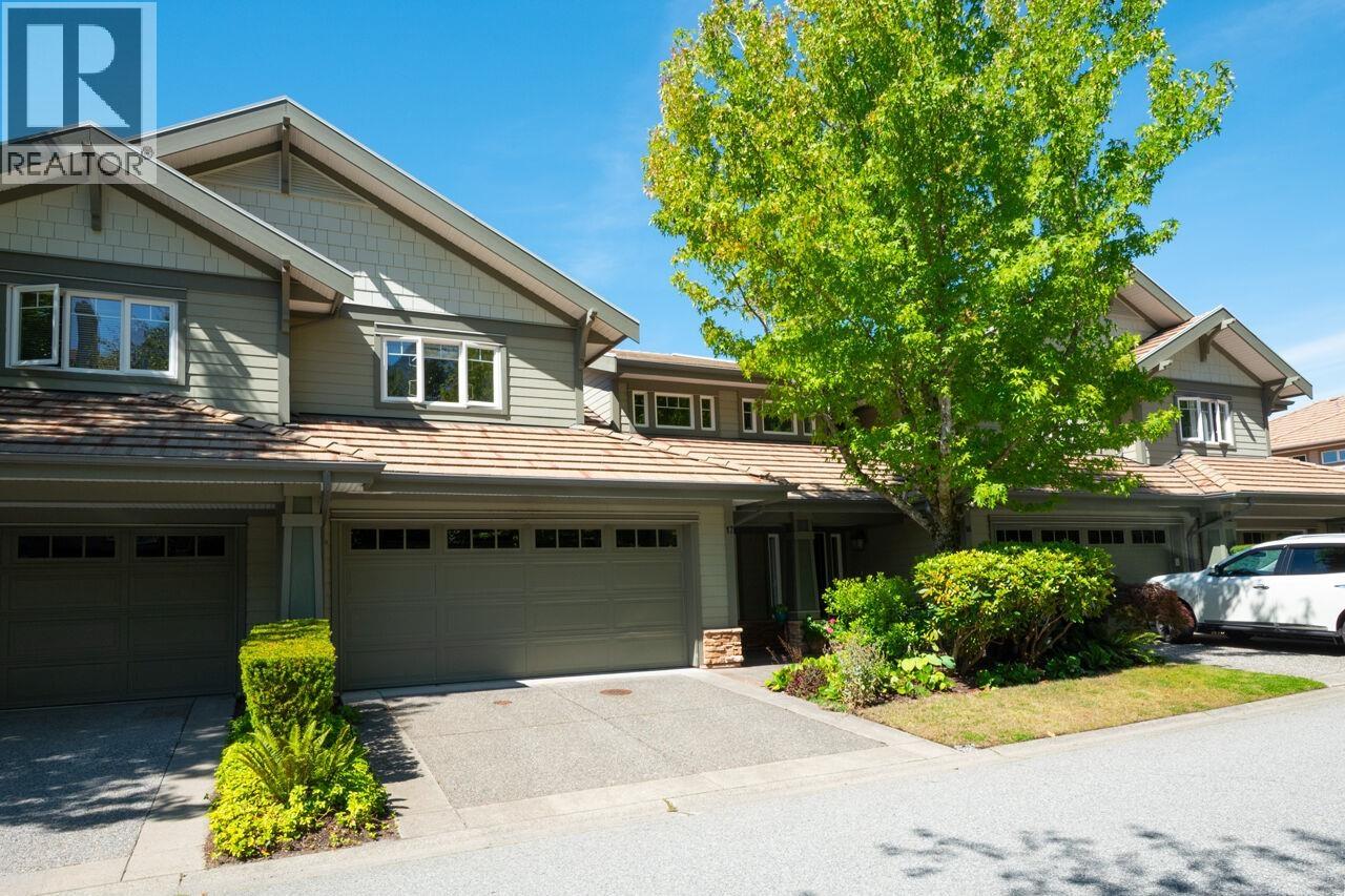 17 Beach Dr, Furry Creek, BC V8B 1A2