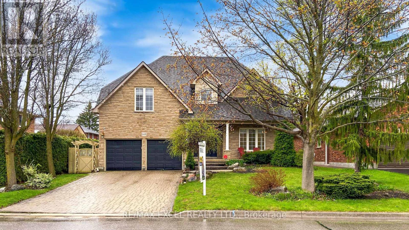 143 Samac Trl, Oshawa, ON L1G 7W1
