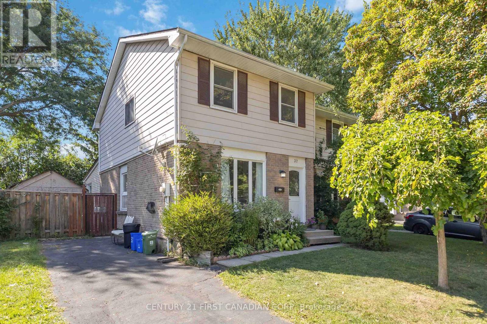 37 Elvira Cres, London, ON N6E 2N1