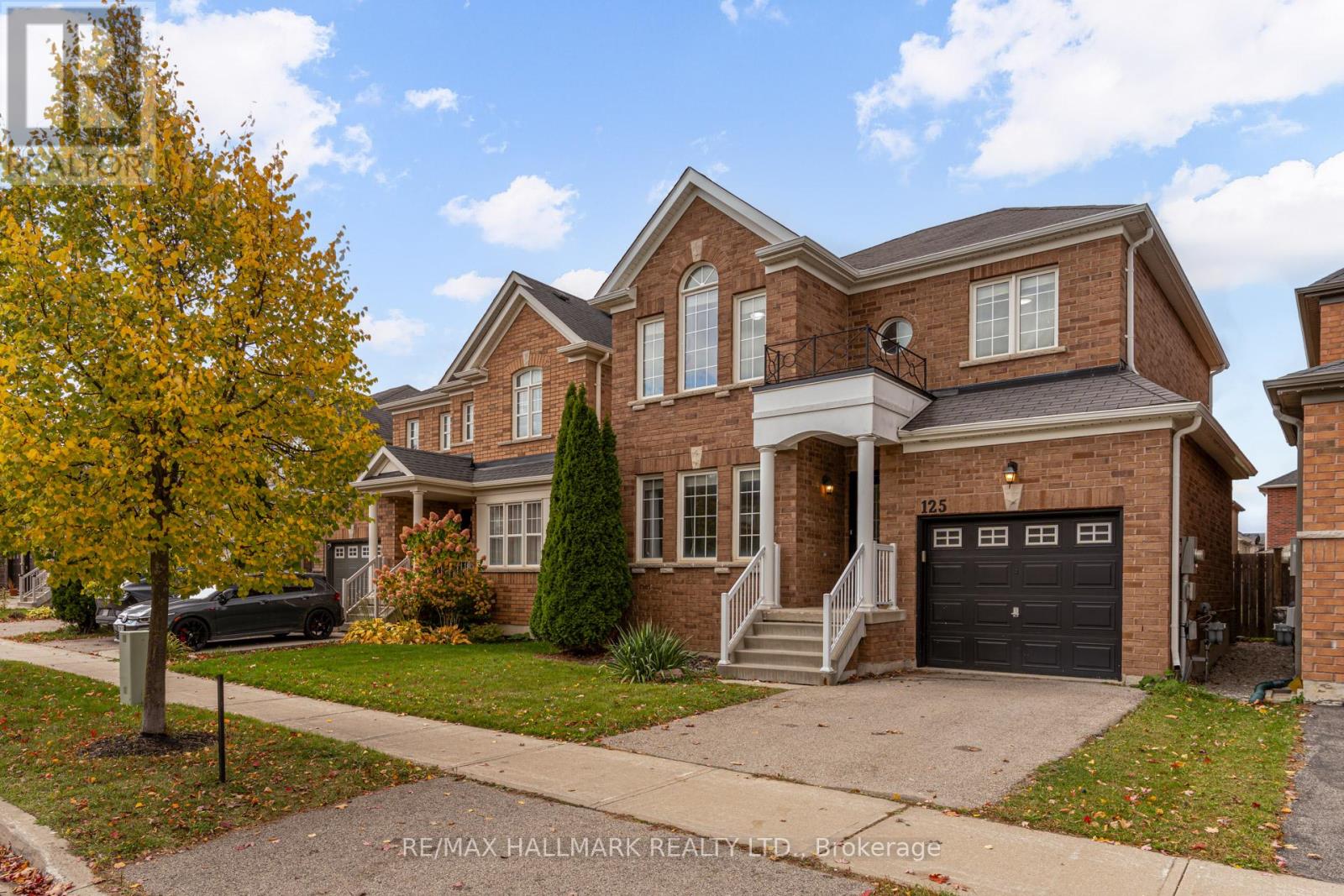125 Faris St, Bradford West Gwillimbury, ON L3Z 0B4