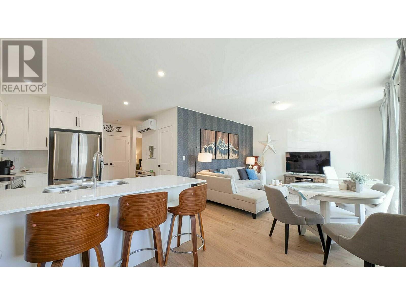 2102 Pine Tree Road Unit 52, Invermere, BC V0A 1K4