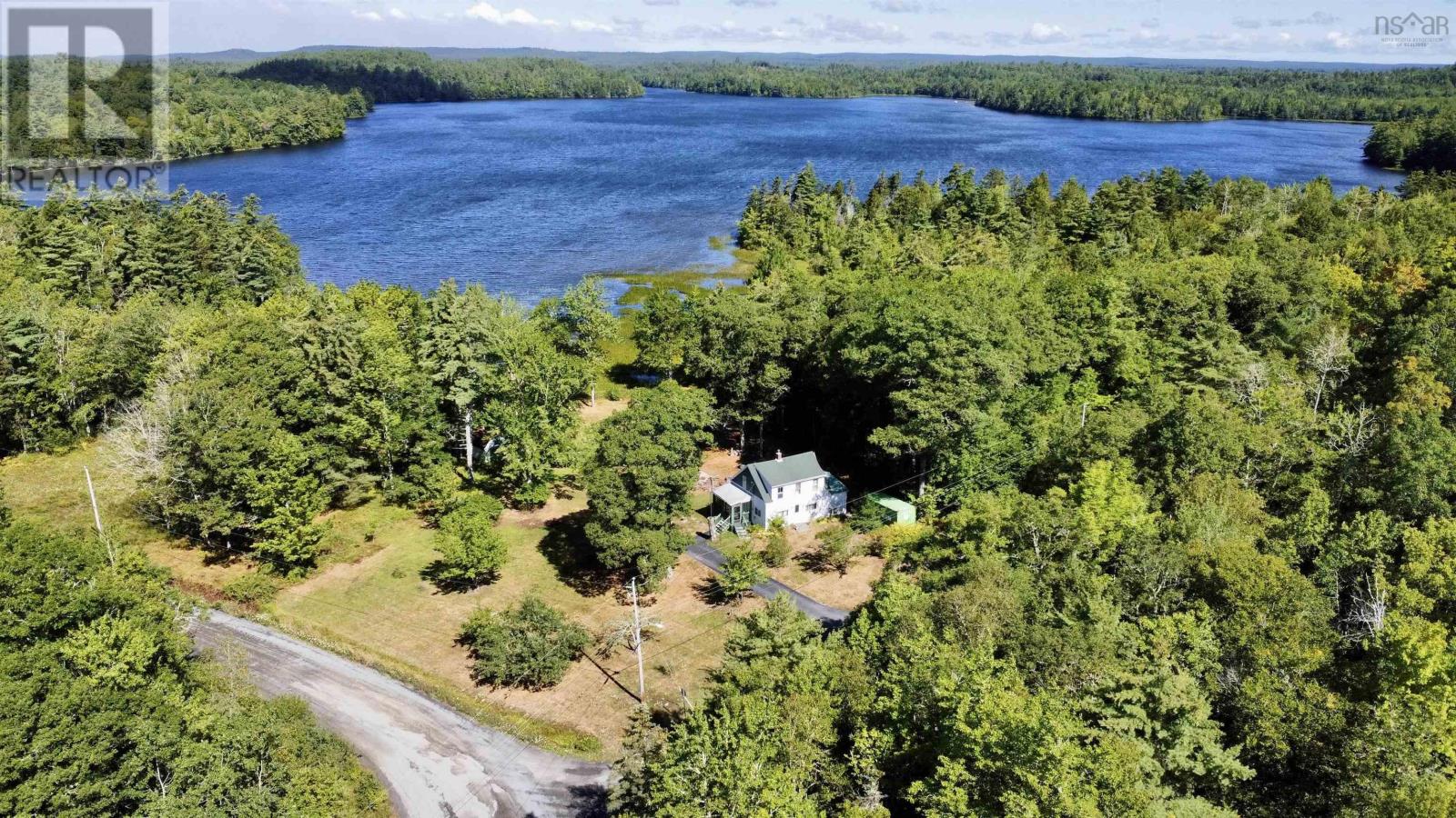 9 Silver Rd, North Brookfield, NS B0T 1X0