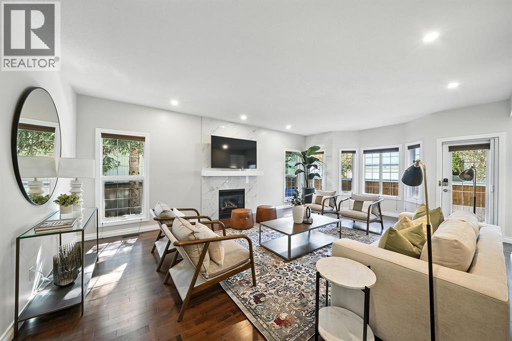 8 Varsity Estates Gdns NW, Calgary, AB T3A 5M9