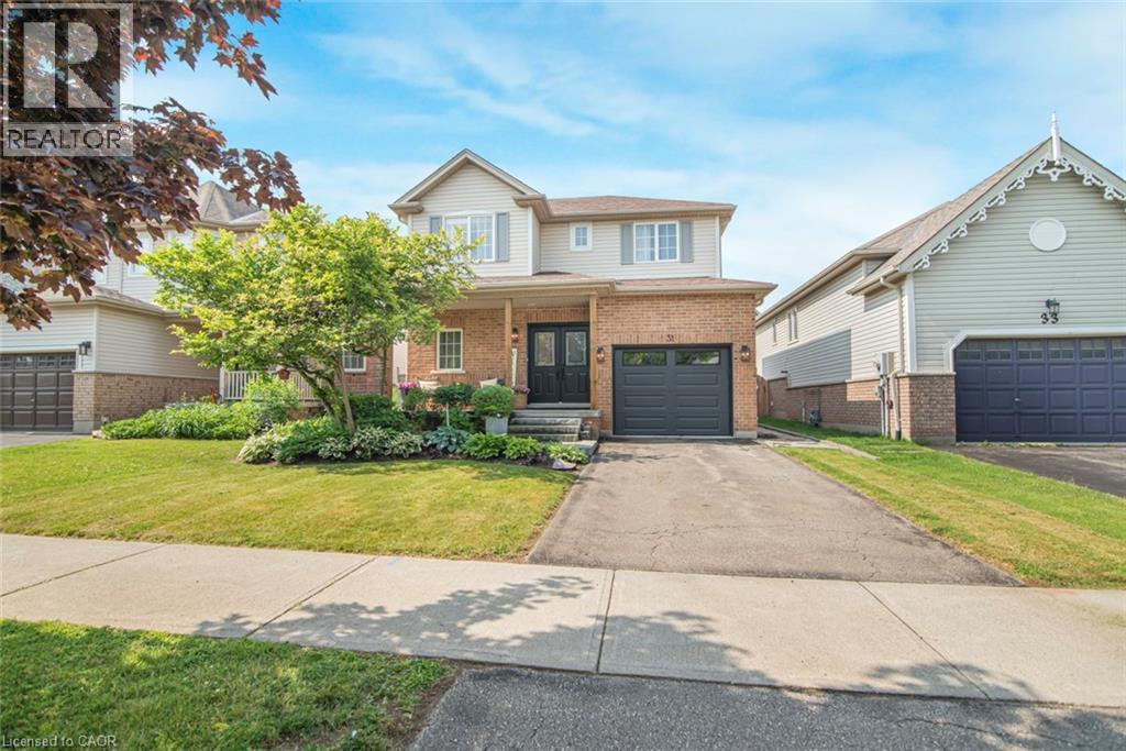 31 Griffith Dr, Grimsby, ON L3M 5L2