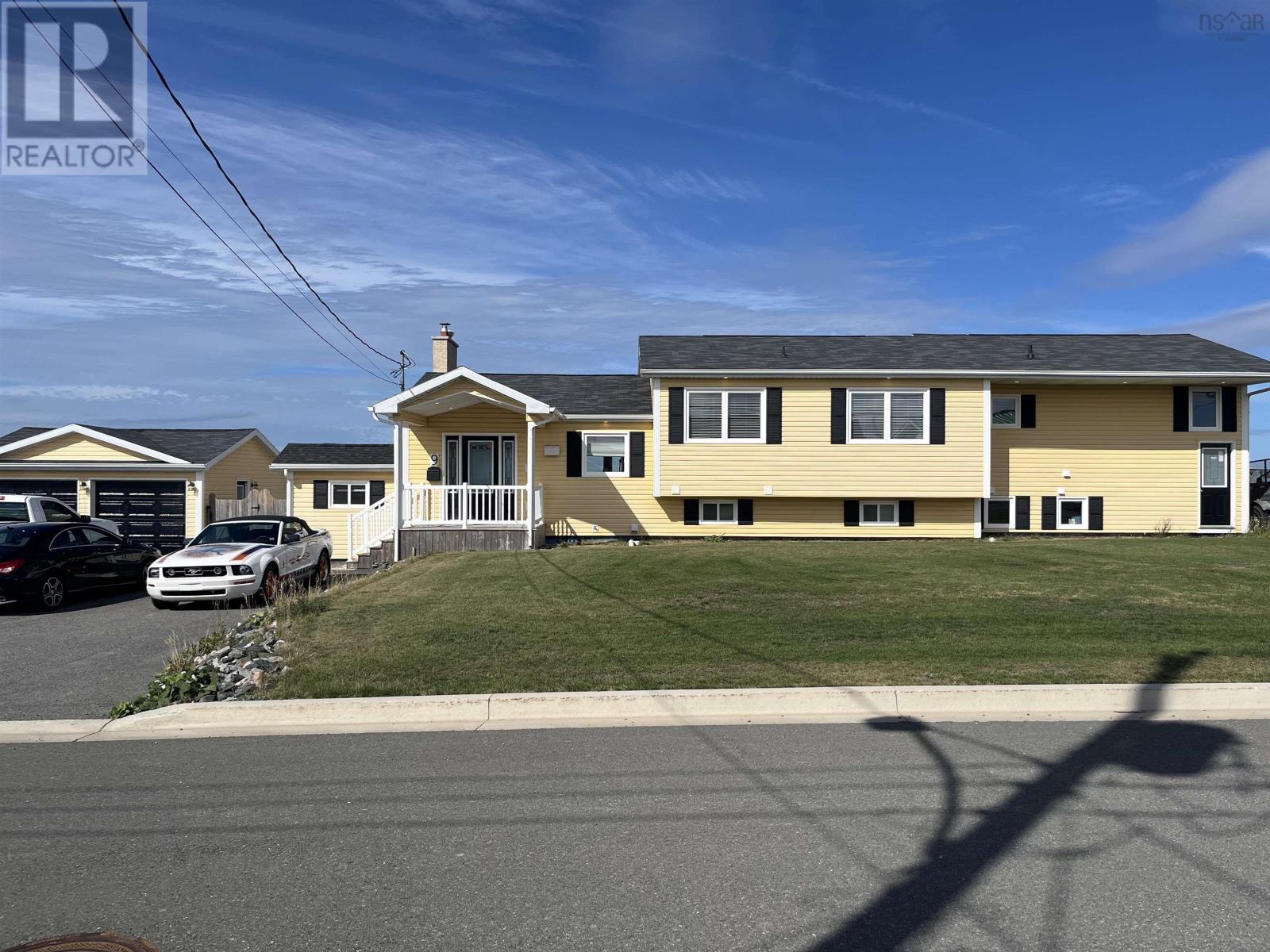 9 Khalsa Dr, Glace Bay, NS B1A 5Z1