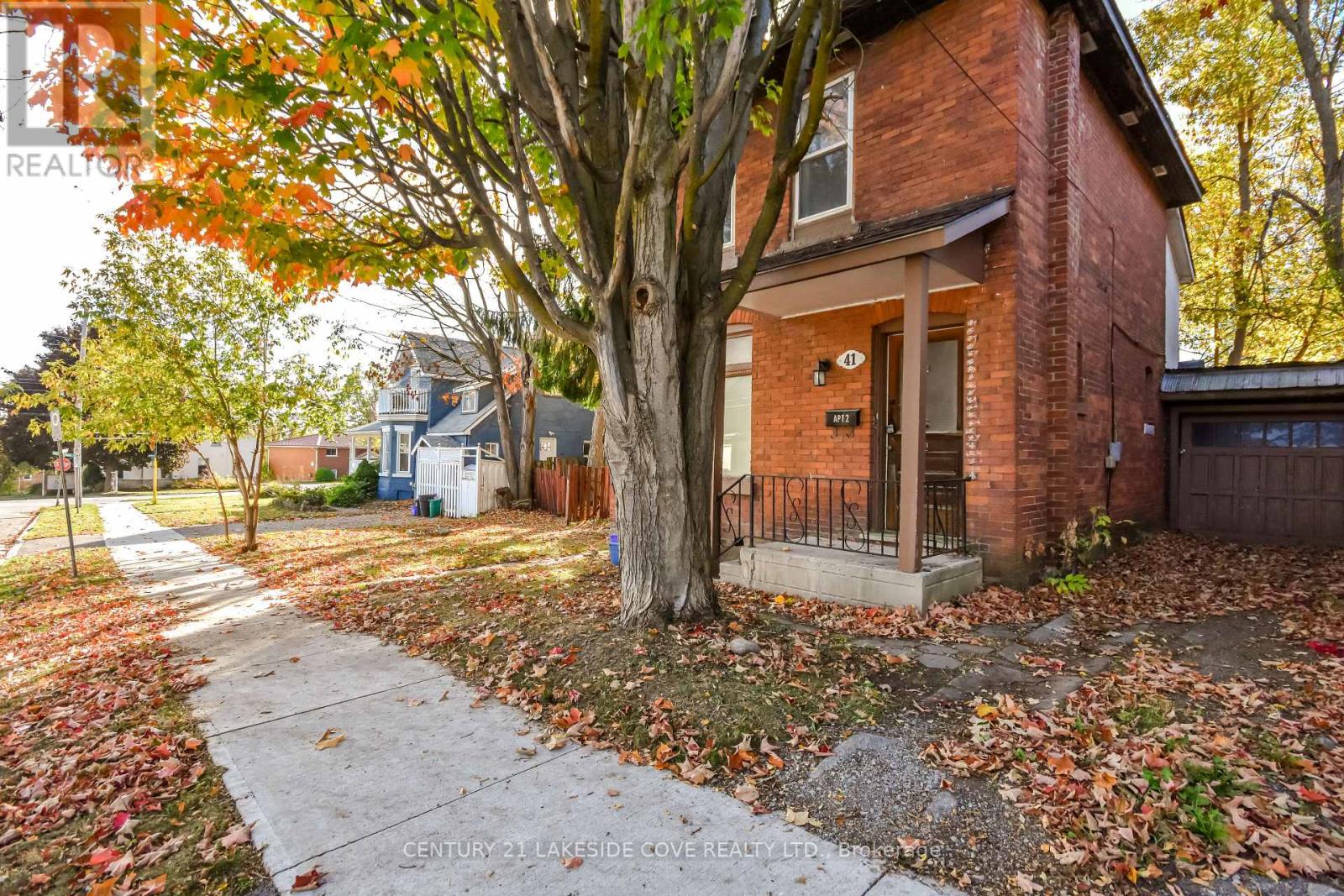 41 Albert St N, Orillia, ON L3V 5K3
