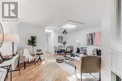 23 2112 Queen St E, Toronto, ON M4E 1E2