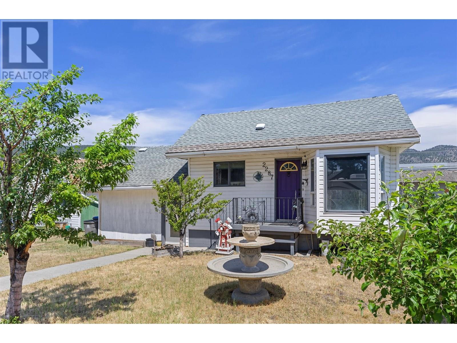 2287 Granite Ave, Merritt, BC V1K 1B8