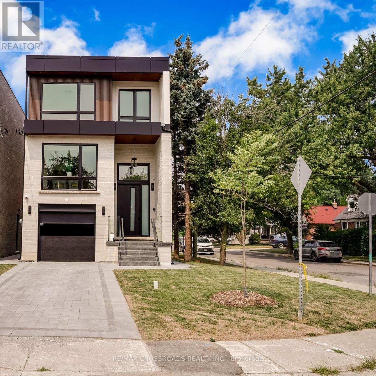 108 Park St, Toronto Birchcliffe-cliffside, ON M1N 2P1