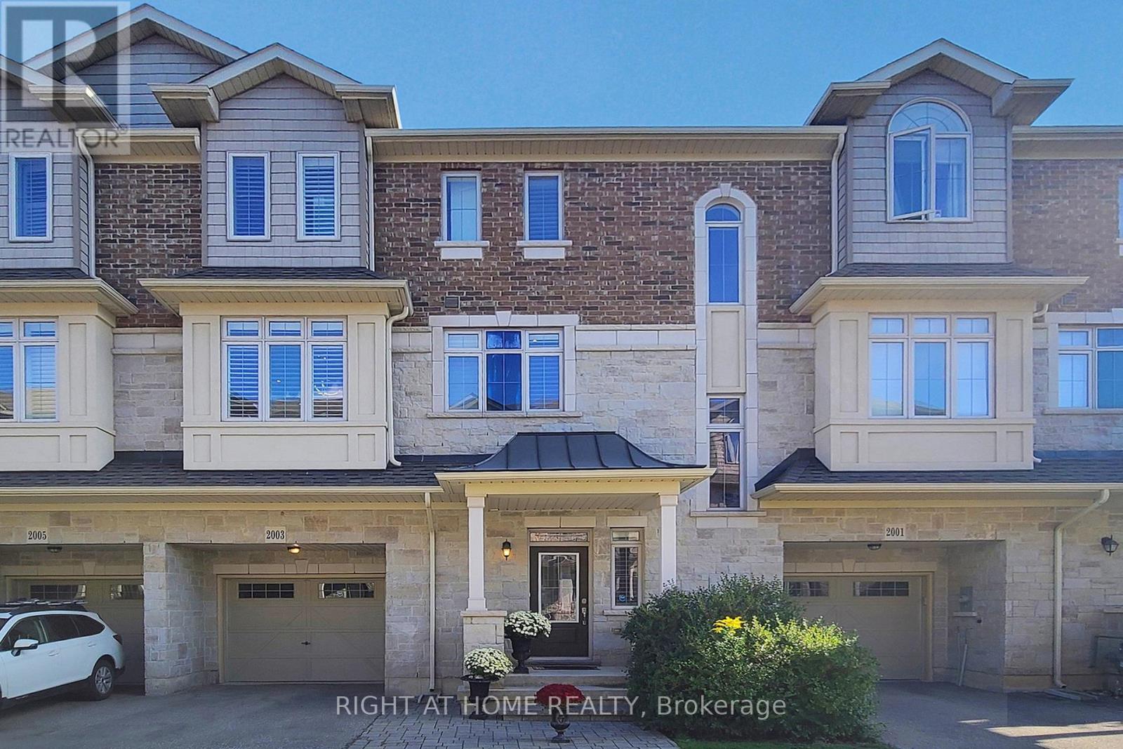 2003 Deerview Common, Oakville, ON L6M 0Y2