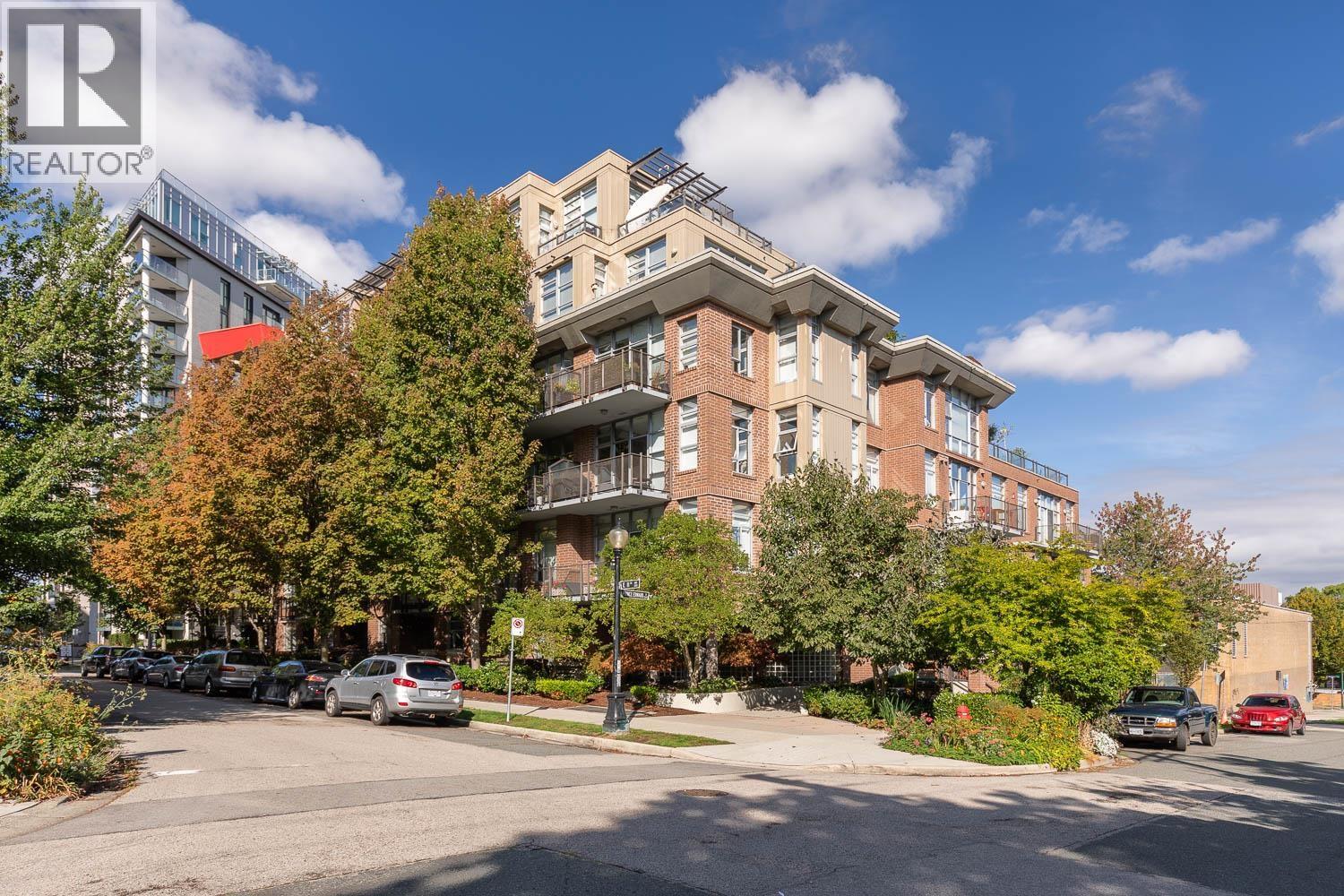 2635 Prince Edward Street Unit 208, Vancouver, BC V5T 4V7