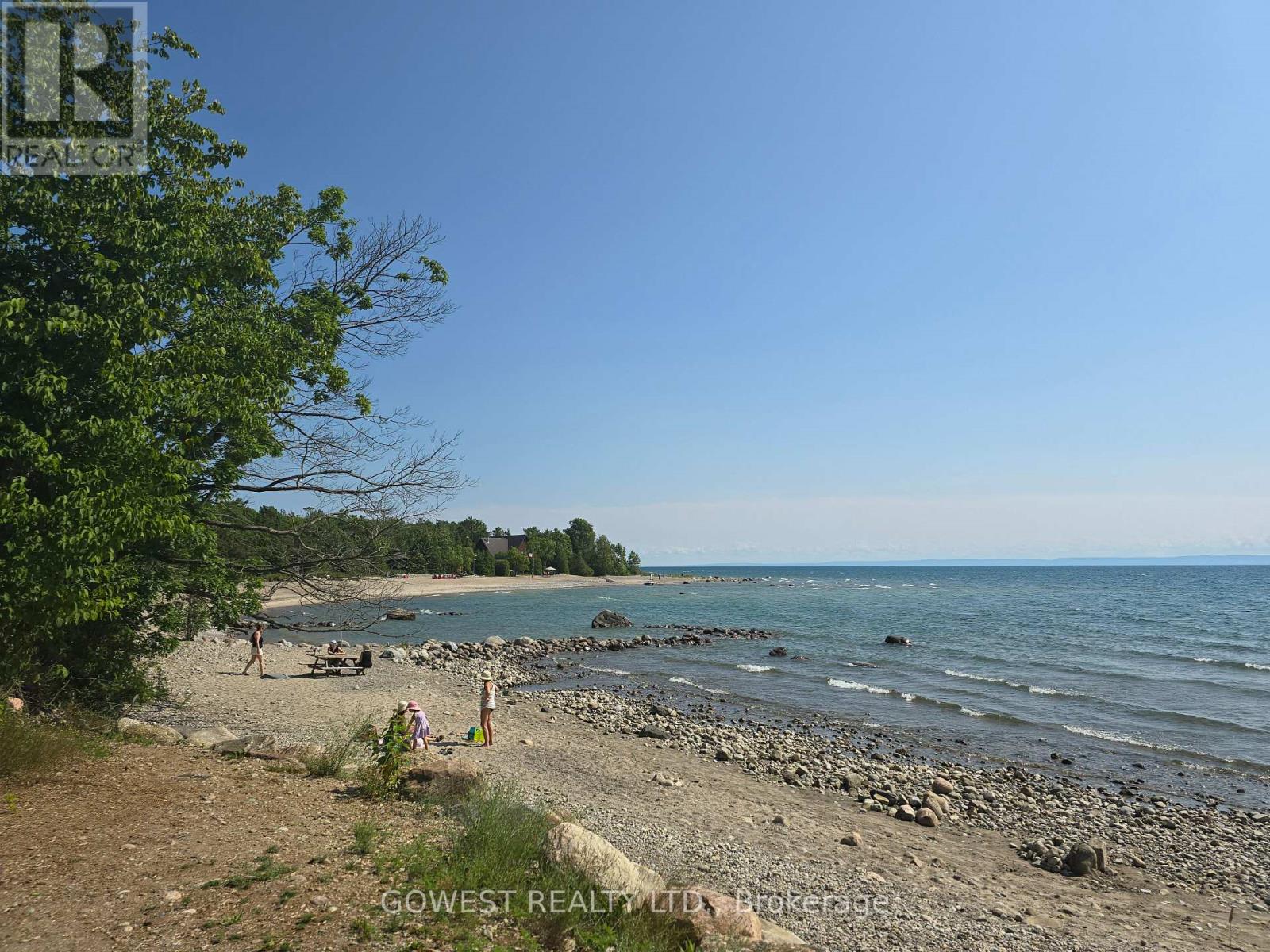 53 Bellehumeur Rd, Tiny, ON L9M 0J1