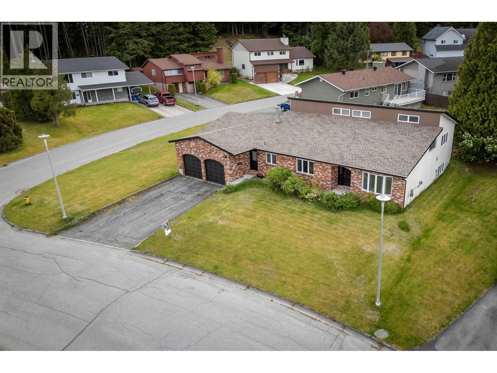 150 Angle St, Kitimat, BC V8C 2N3