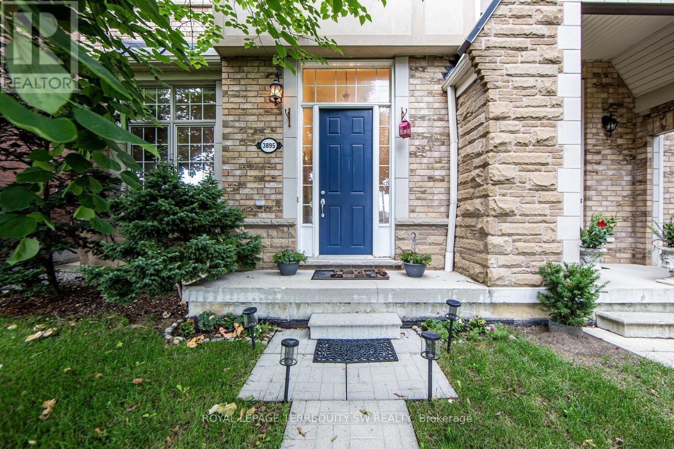 3895 Eglinton Ave W, Mississauga, ON L5M 7Z7