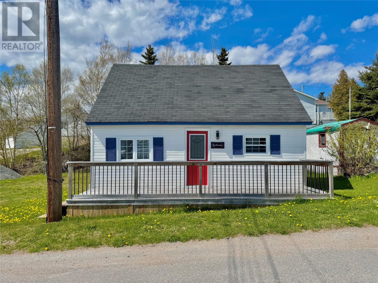17 Bryan Hole Rd, Charlottetown, NL A0C 1L0