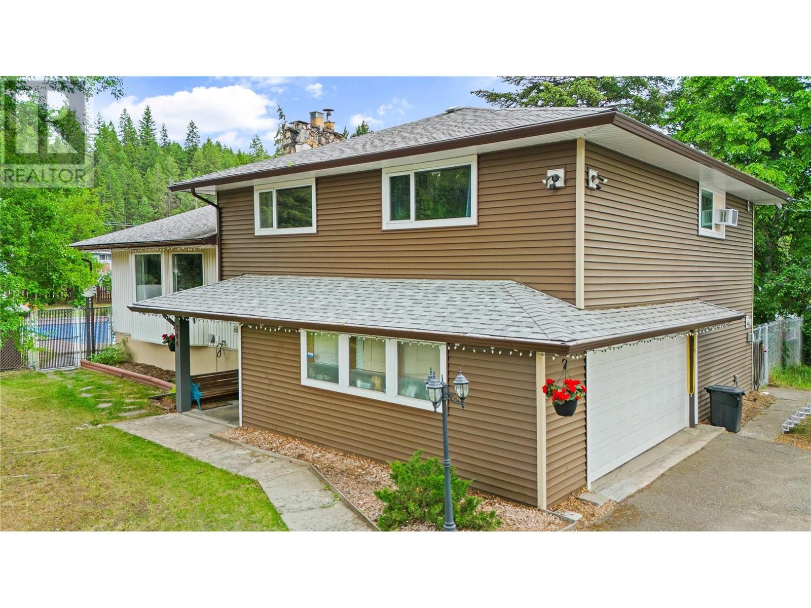 704 Bradford Rd, Barriere, BC V0E 1E0