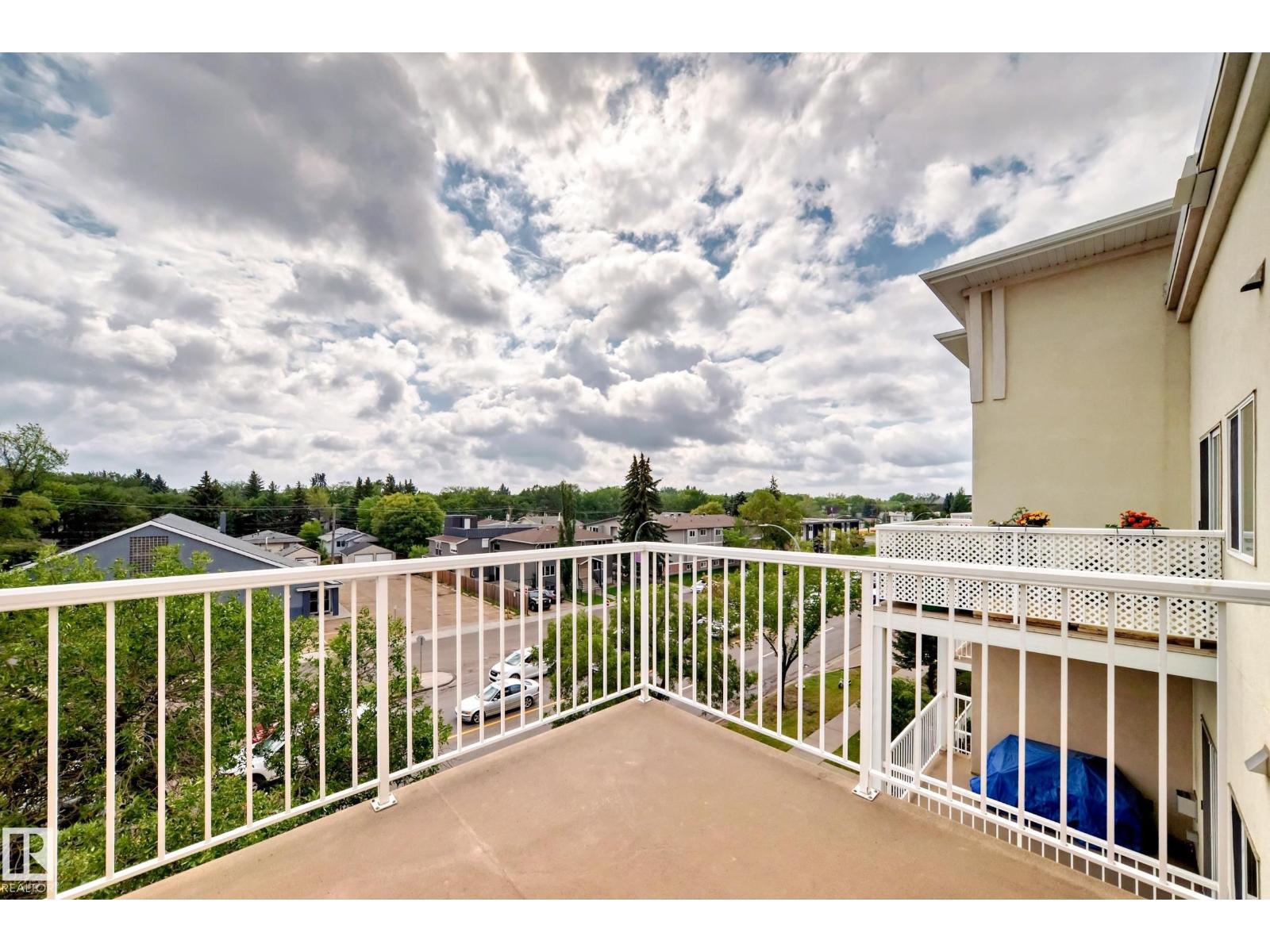 8528 82 Avenue Northwest #423, Edmonton, AB T6C 0Y8