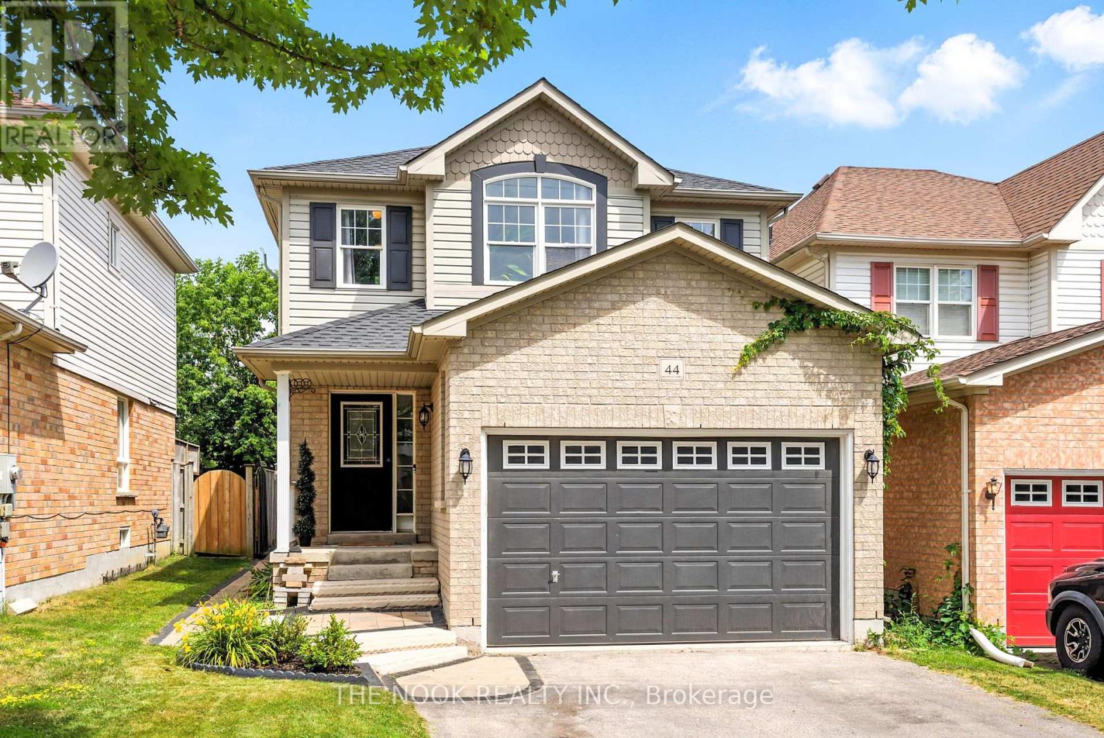44 Staples Ave, Clarington, ON L1E 3H3