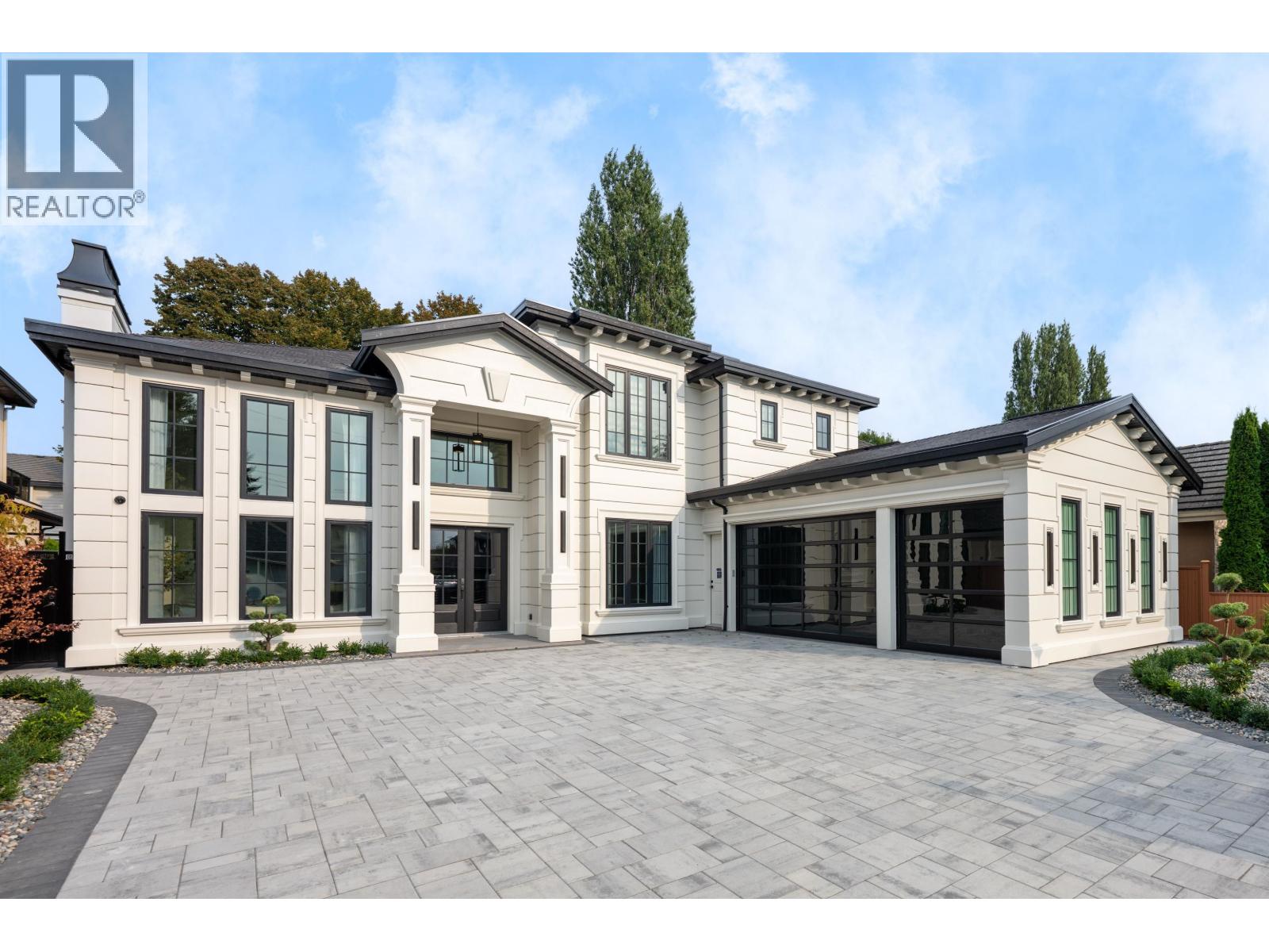8128 Claysmith Rd, Richmond, BC V7C 2L1