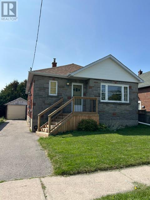 296 Huron St, Oshawa, ON L1H 5E7