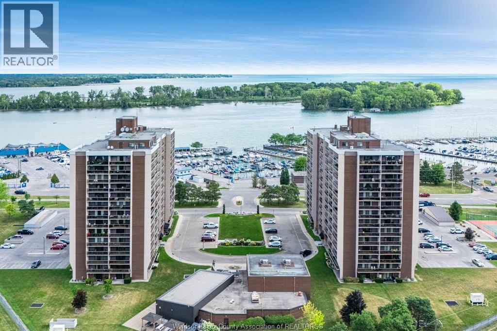 9099 Riverside Drive East Unit 912w, Windsor, ON N8S 4R1