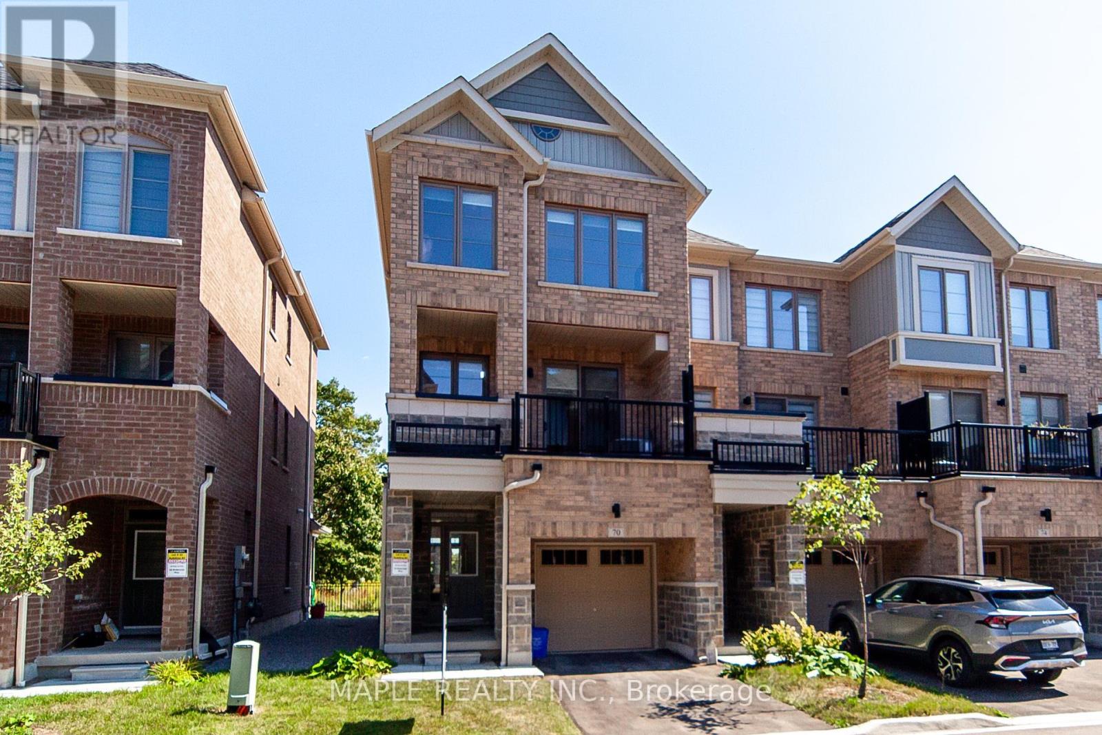 70 Waterside Way, Whitby Port Whitby, ON L1N 0N1