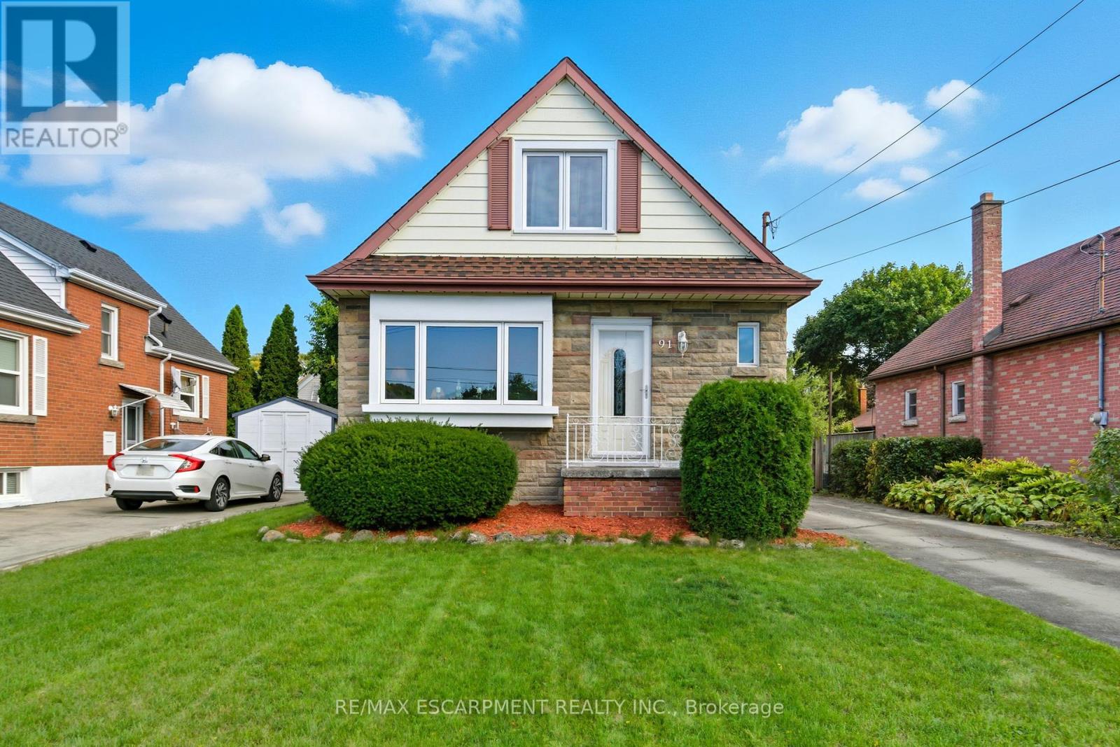 91 E 42nd St, Hamilton, ON L8T 3A2
