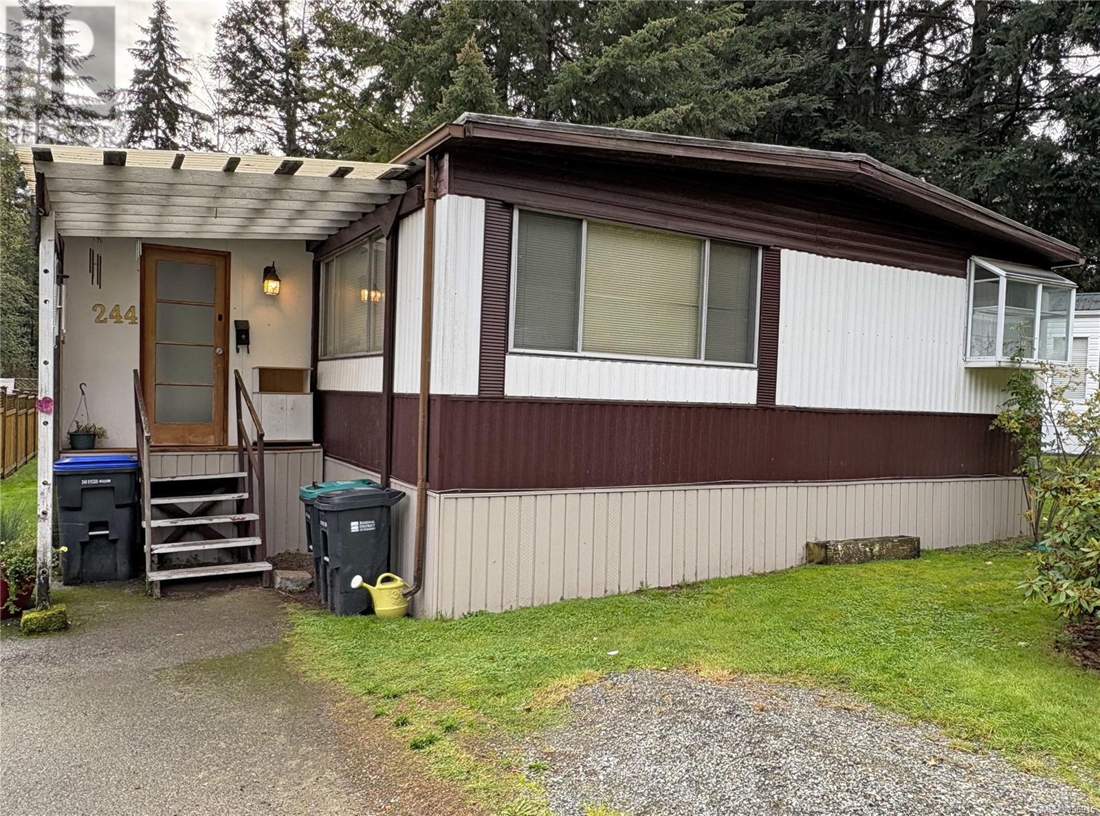 2465 Apollo Dr Unit 244 Dr, Nanoose Bay, BC V9P 9K2