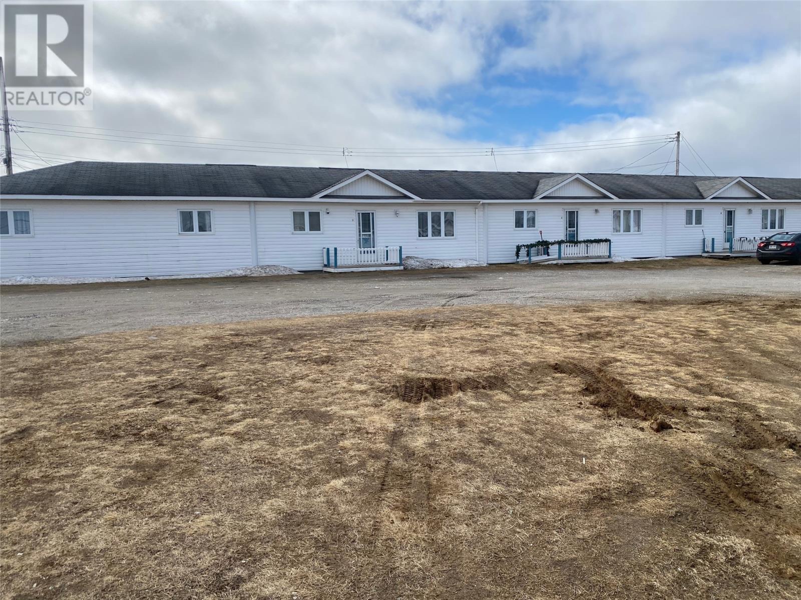 89 West St, Stephenville Crossing, NL A0N 2C0