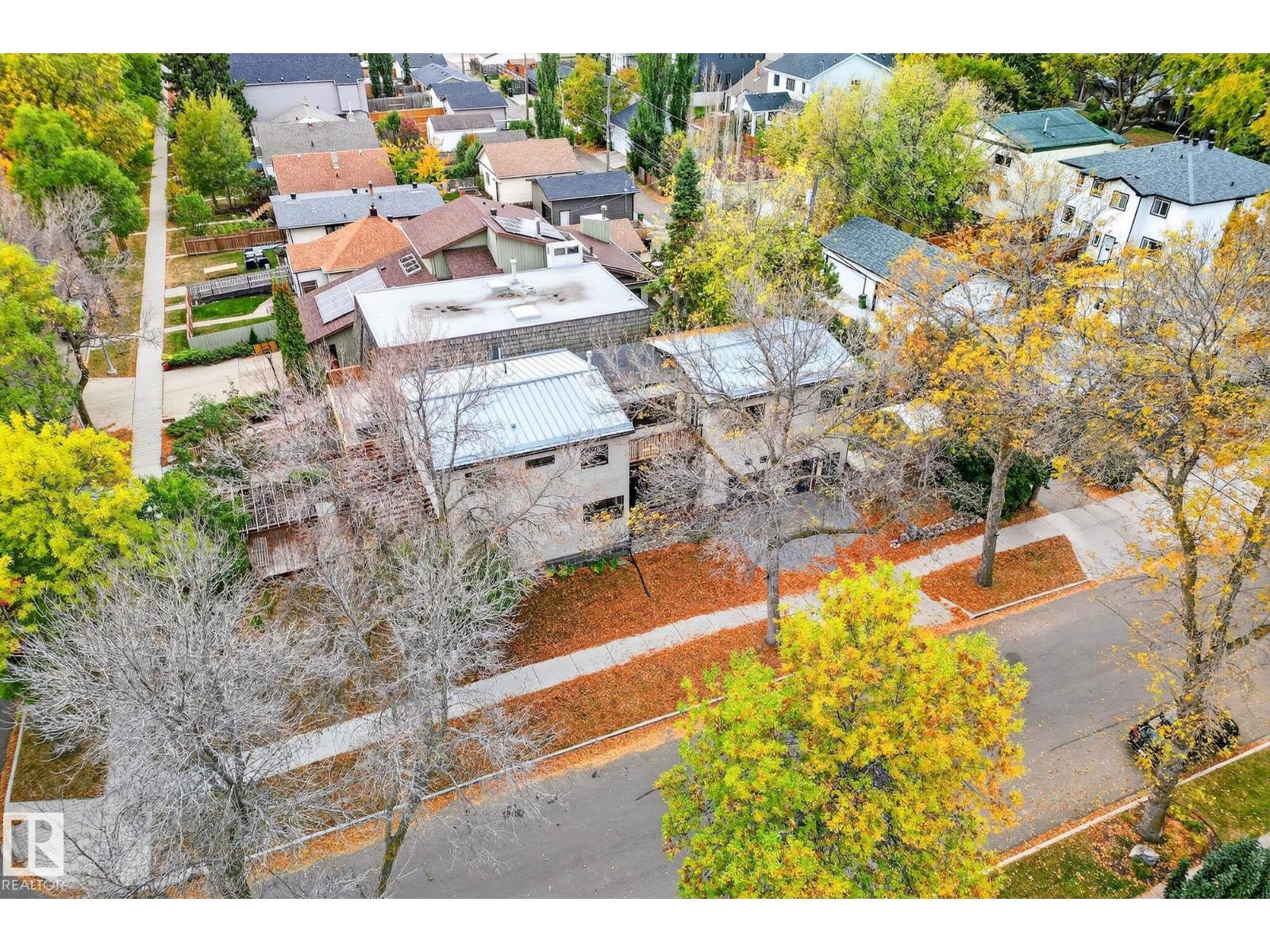 93 St Nw Unit 8860, Edmonton, AB T6C 3T1