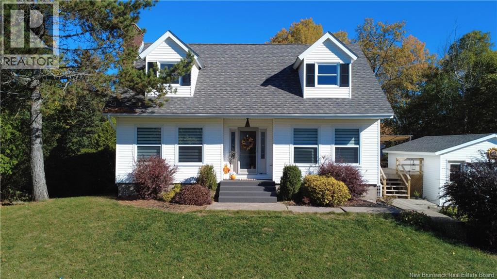 14 Longwood Dr, Quispamsis, NB E2E 2S7