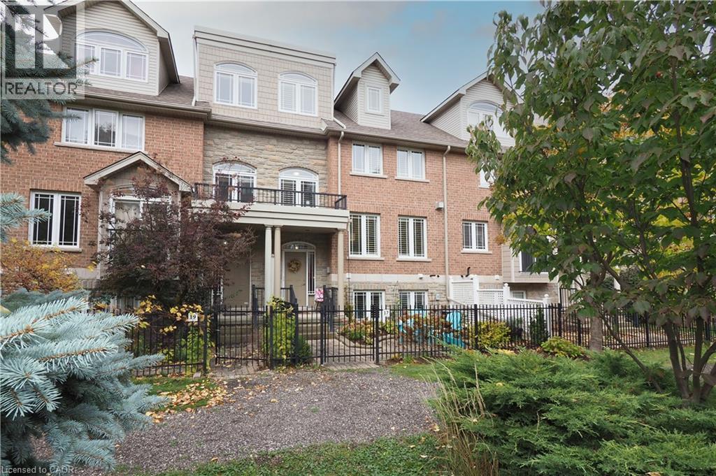 17 Grosvenor Lane Unit Na, Cambridge, ON N1R 8N2
