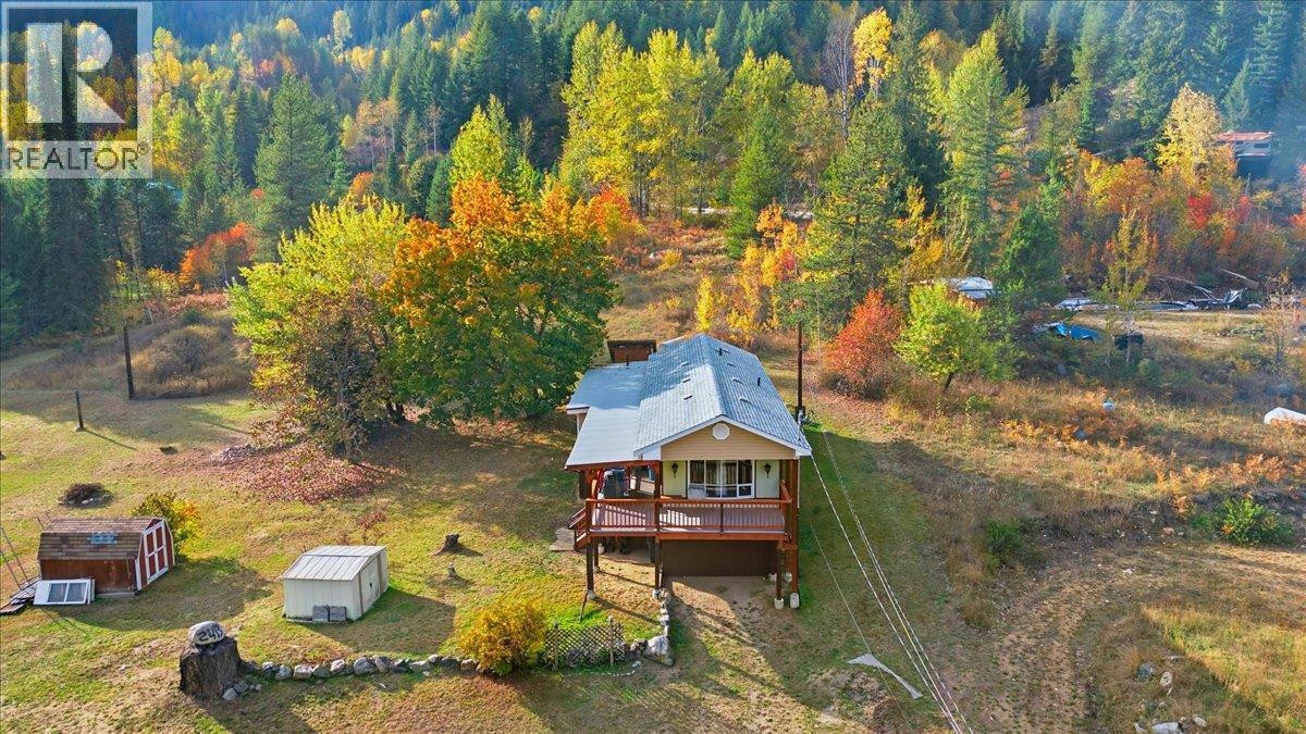 2413 Doukhobour Rd, Castlegar, BC V1N 4P2