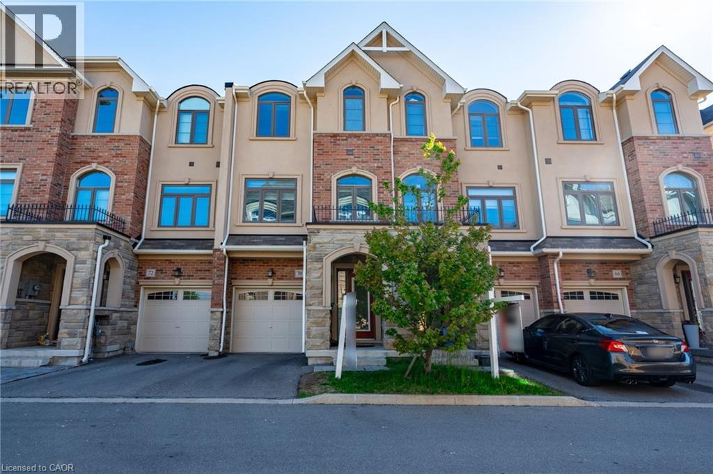 70 Borers Creek Cir, Hamilton, ON L8B 1W3