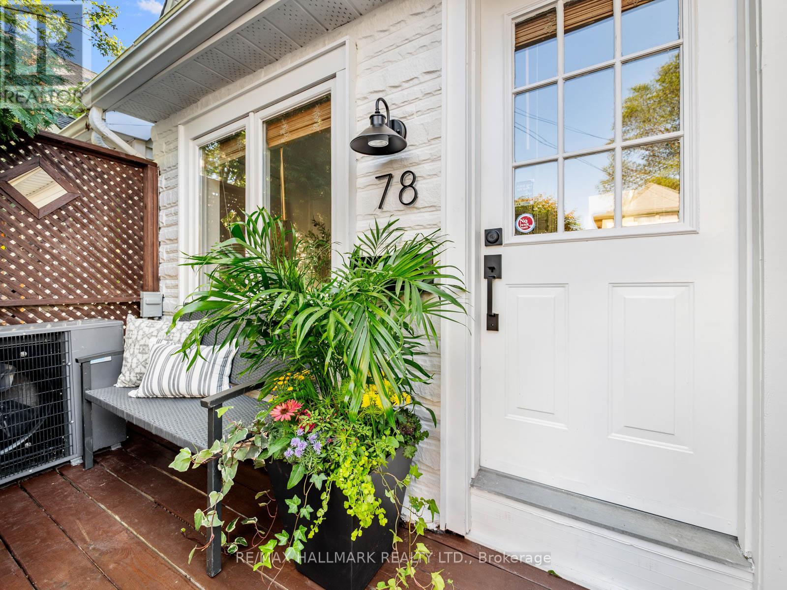 78 Seymour Ave, Toronto, ON M4J 3T5