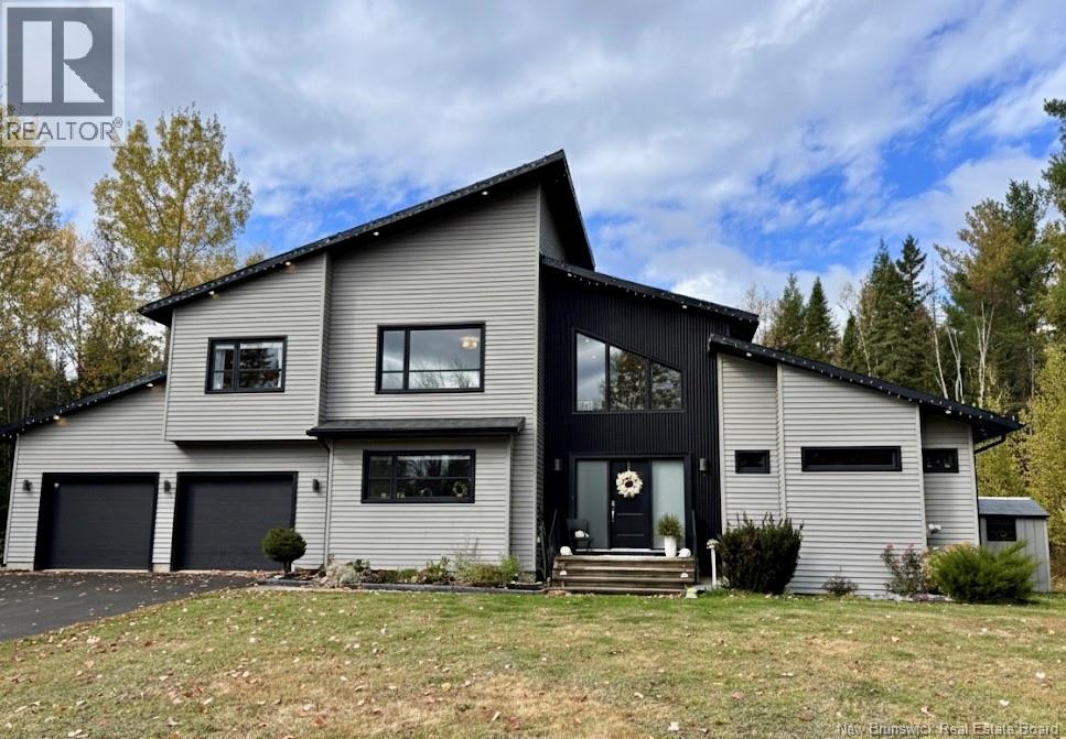 18 Corinth Ave, Rusagonis, NB E3B 0H9
