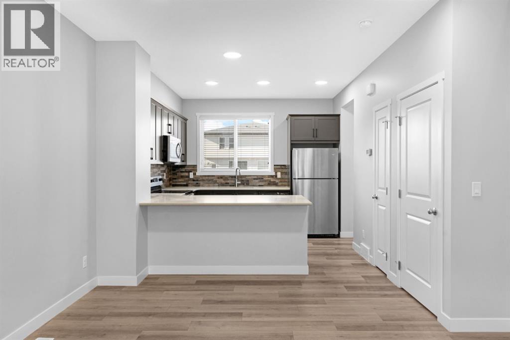 712 Savanna Blvd NE, Calgary, AB T3J 2J9