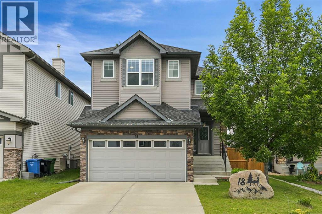 18 Royal Birch Way NW, Calgary, AB T3G 5X8