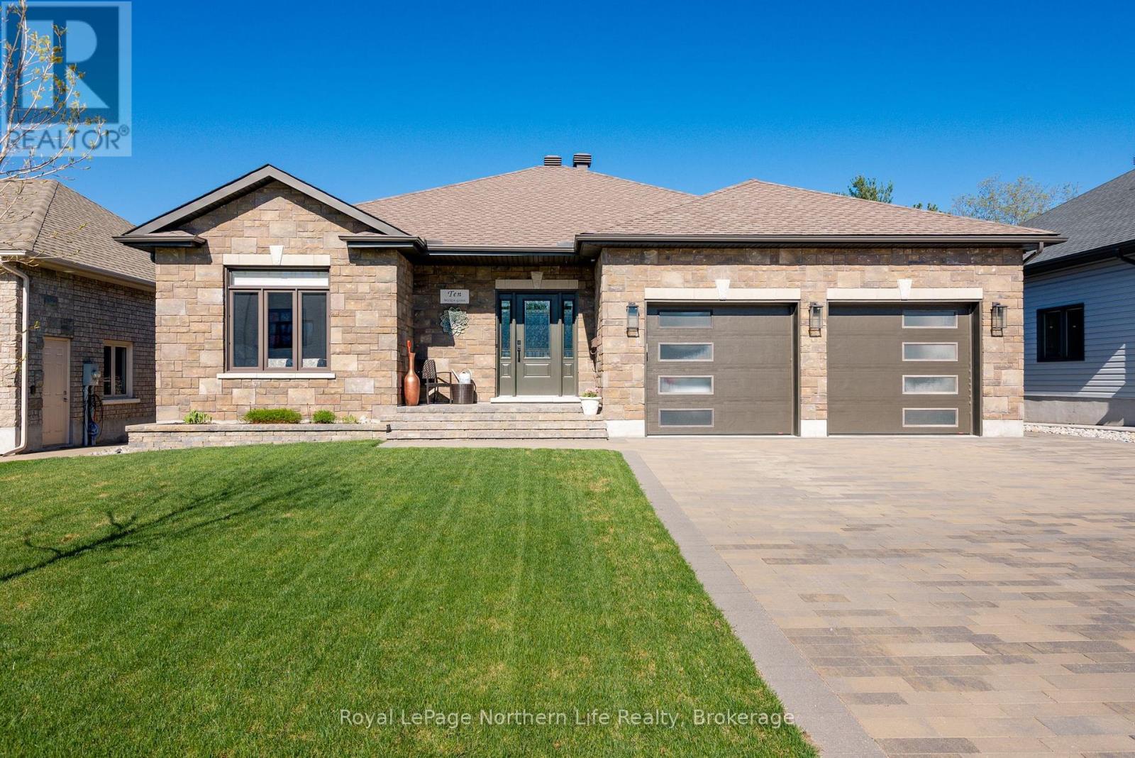 10 Welkin Grv, North Bay, ON P1A 0G7