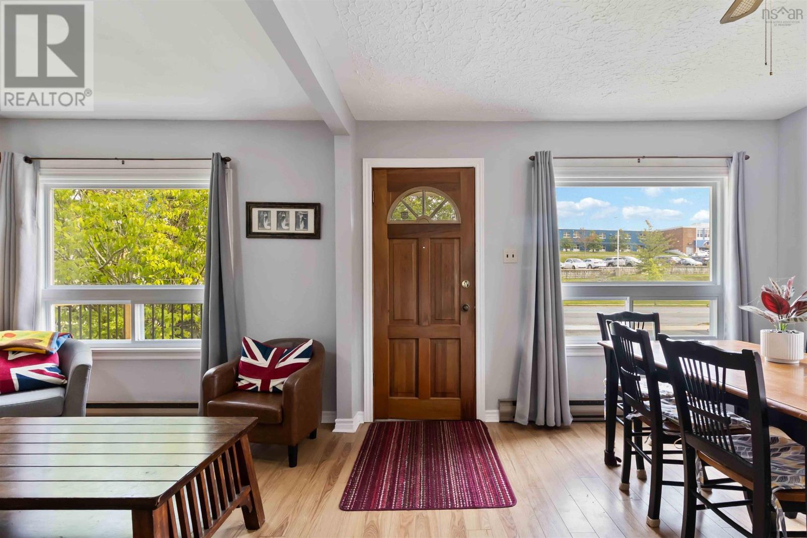 24 Woodlawn Rd, Dartmouth, NS B2W 2R6