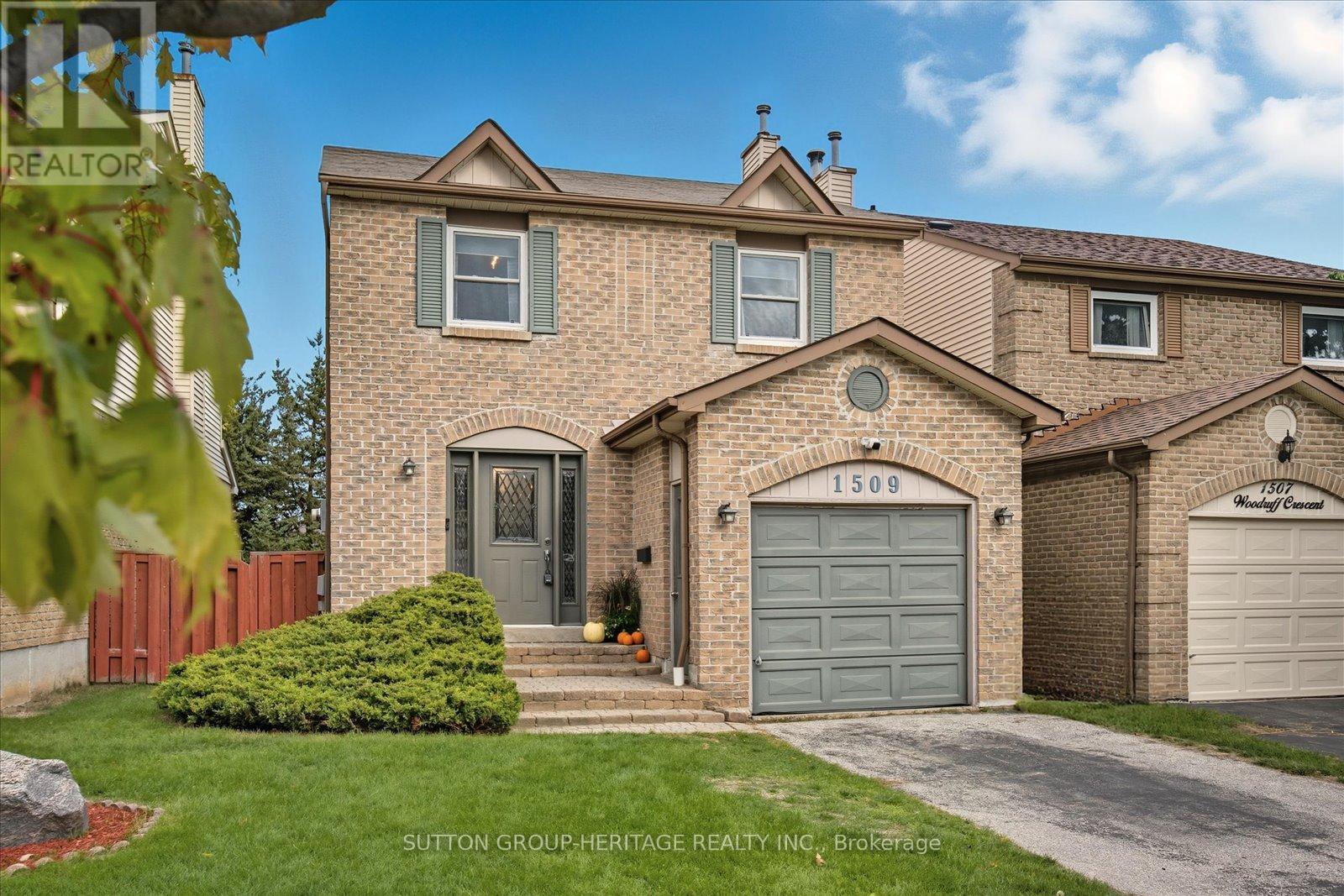 1509 Woodruff Cres, Pickering, ON L1V 3S5