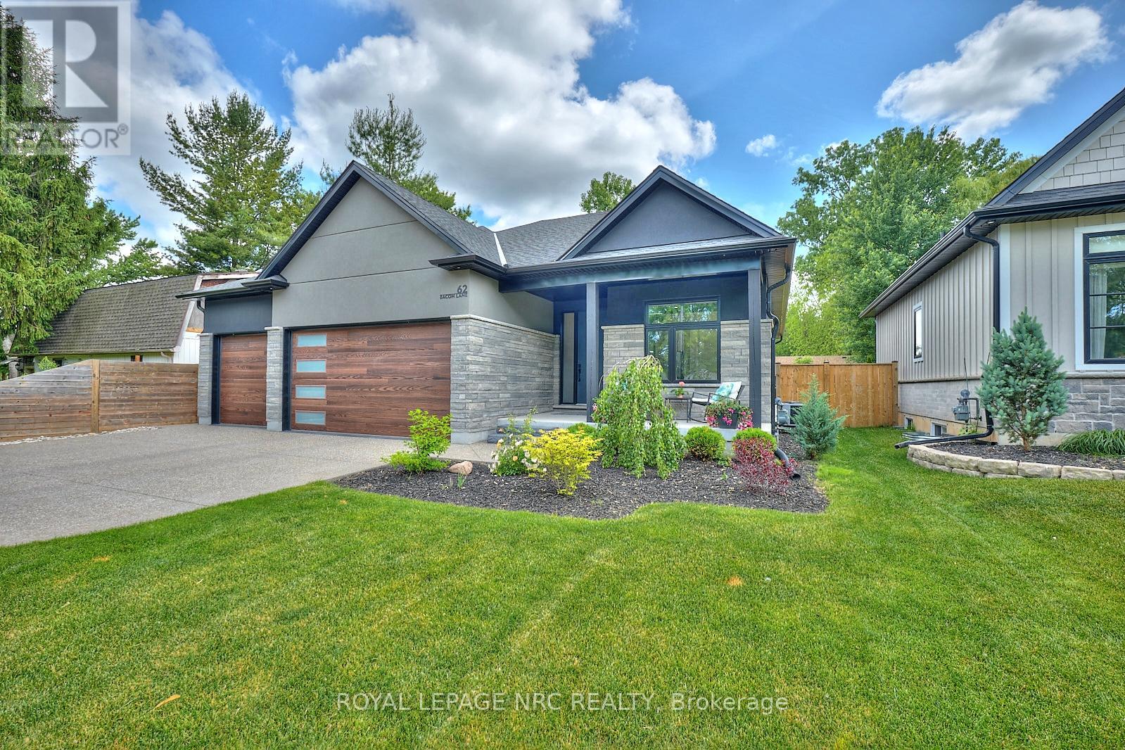 62 Bacon Ln, Pelham, ON L3C 3E5
