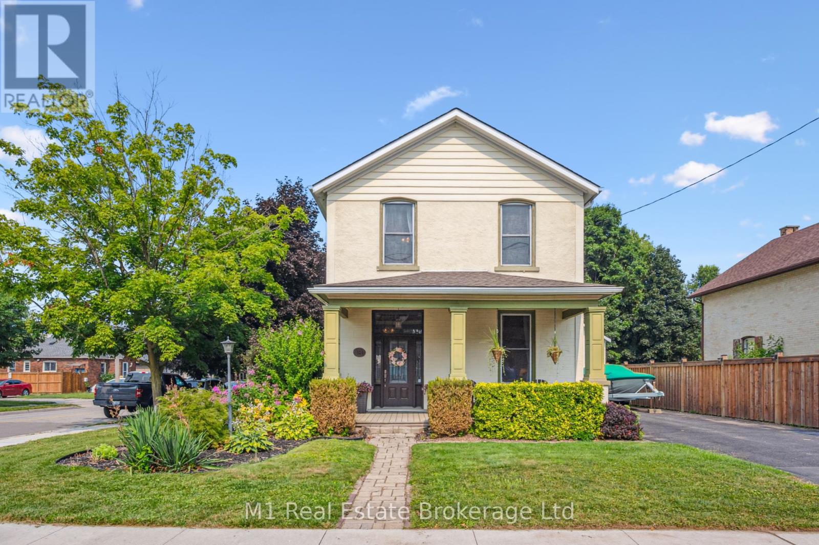 130 Cambridge St, Cambridge, ON N1R 3S6