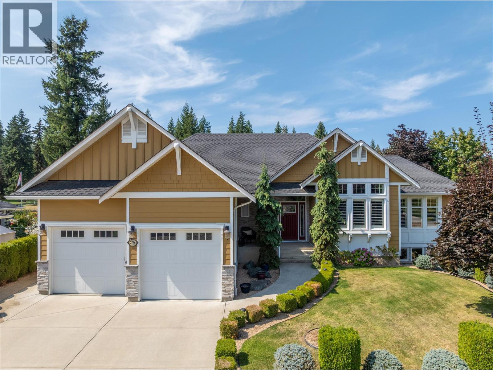 2734 Golf Course Dr, Blind Bay, BC V0E 1H2