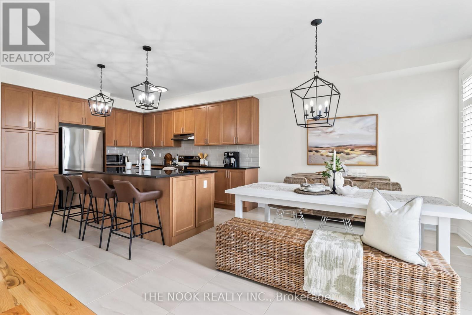 110 Wamsley Cres, Clarington Newcastle, ON L1B 0W1
