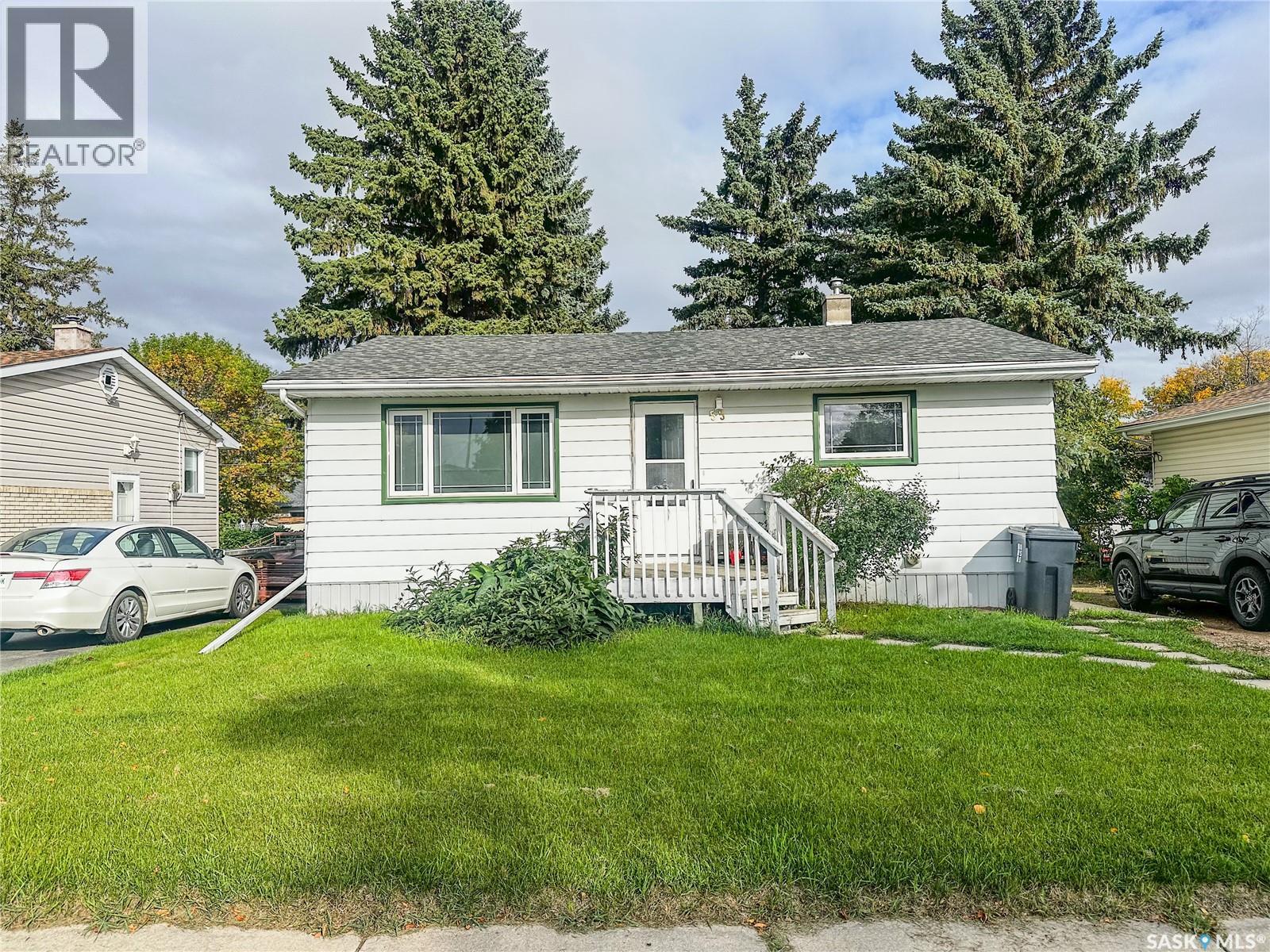 55 Reaman Ave, Yorkton, SK S3N 2B8